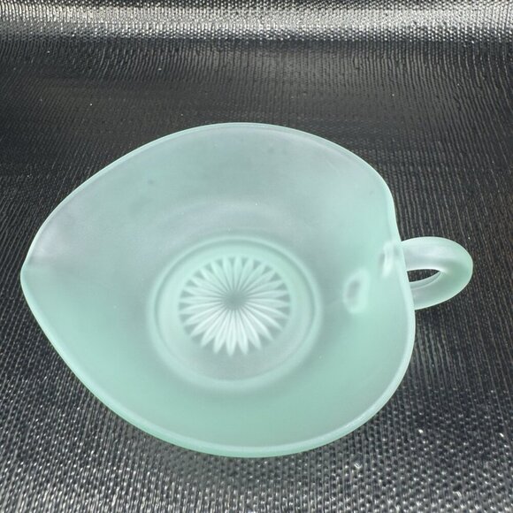 Vintage Indiana Glass Light Green Frosted Satin Finish Glass Dish Bowl W Handle - Picture 7 of 13